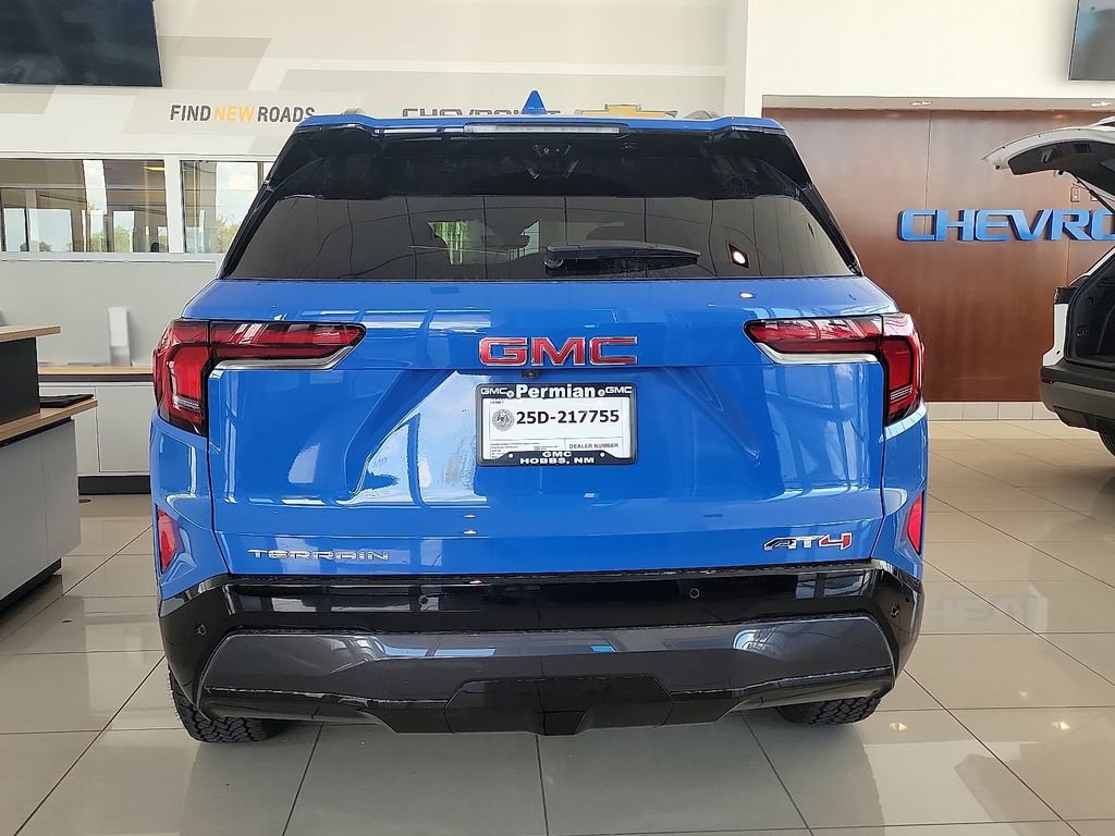 New 2026 GMC Terrain AT4 w/ Technology Package II AWD/4WD image 8
