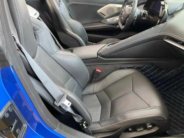 Used 2023 Chevrolet Corvette Stingray Preferred Conv w/ Z51 Performance Package RWD image 19