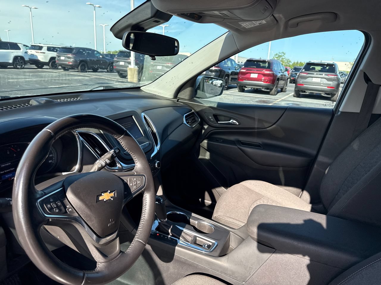 Used 2020 Chevrolet Equinox LT AWD/4WD image 11