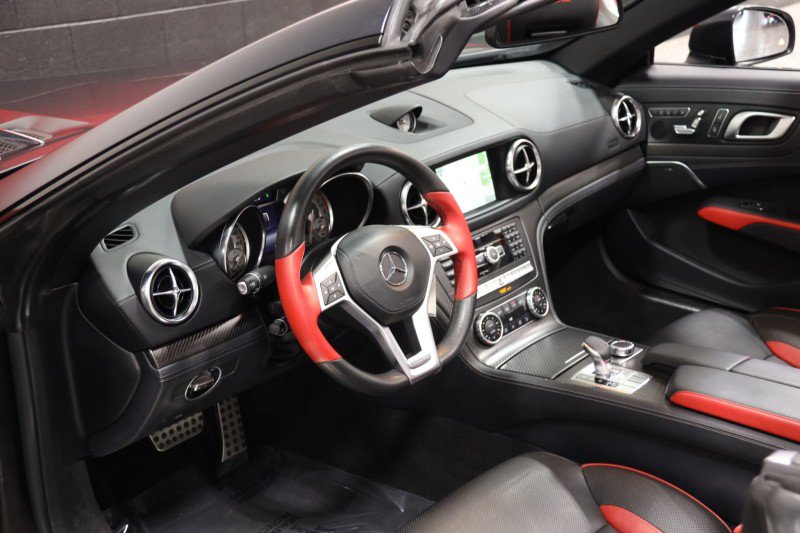 Used 2016 Mercedes-Benz SL 550 w/ Mille Miglia Edition image 37