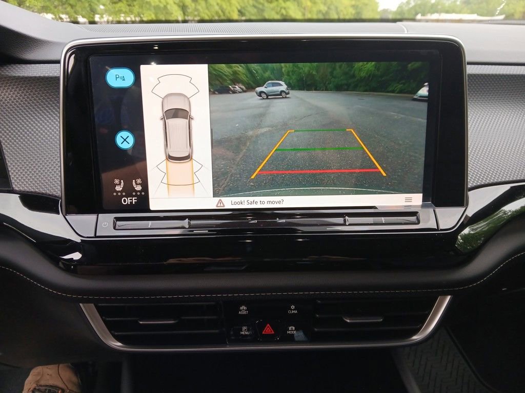 New 2025 Volkswagen Atlas Cross Sport SEL image 20