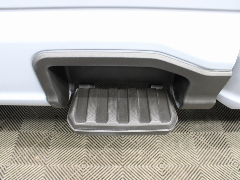 Used 2024 Ford F250 Lariat w/ Lariat Ultimate Package image 41