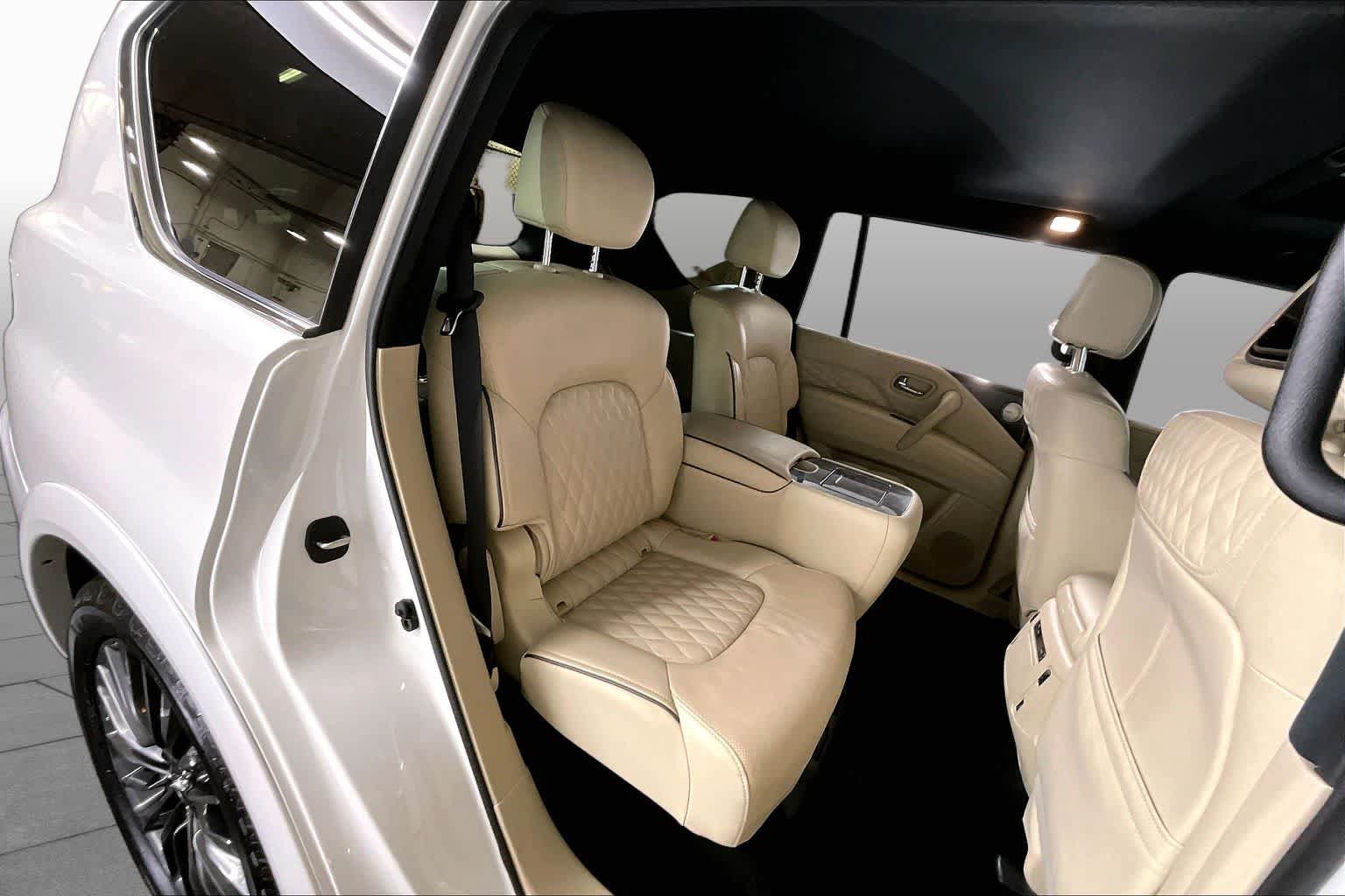 Used 2022 INFINITI QX80 Sensory w/ Cargo Package AWD/4WD image 19