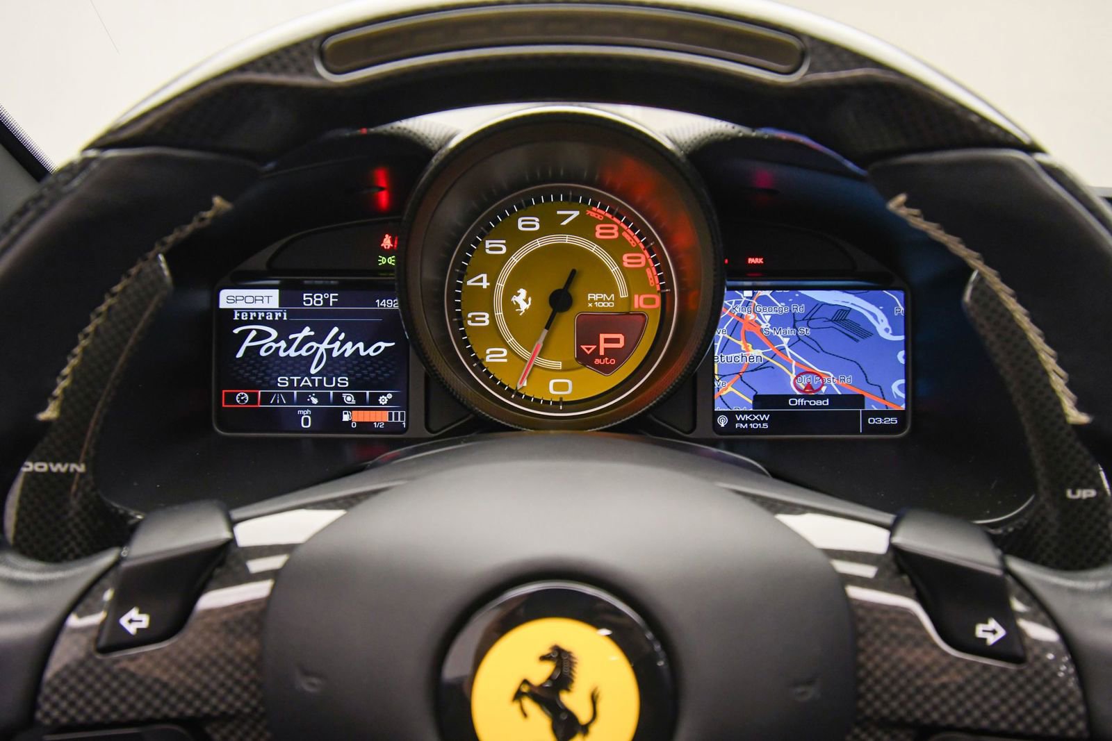 Used 2019 Ferrari Portofino image 15
