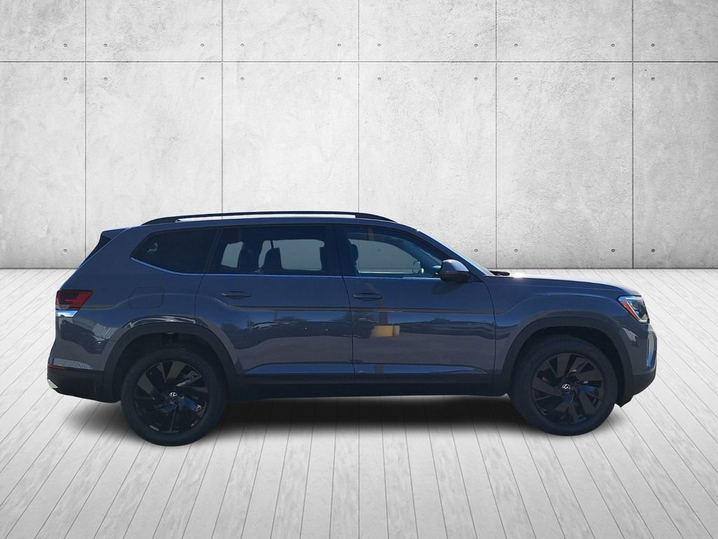 New 2026 Volkswagen Atlas SE image 4