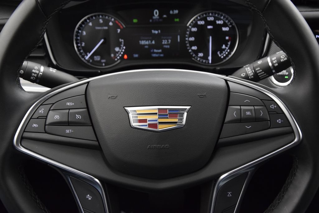Used 2025 Cadillac XT5 Luxury FWD image 21