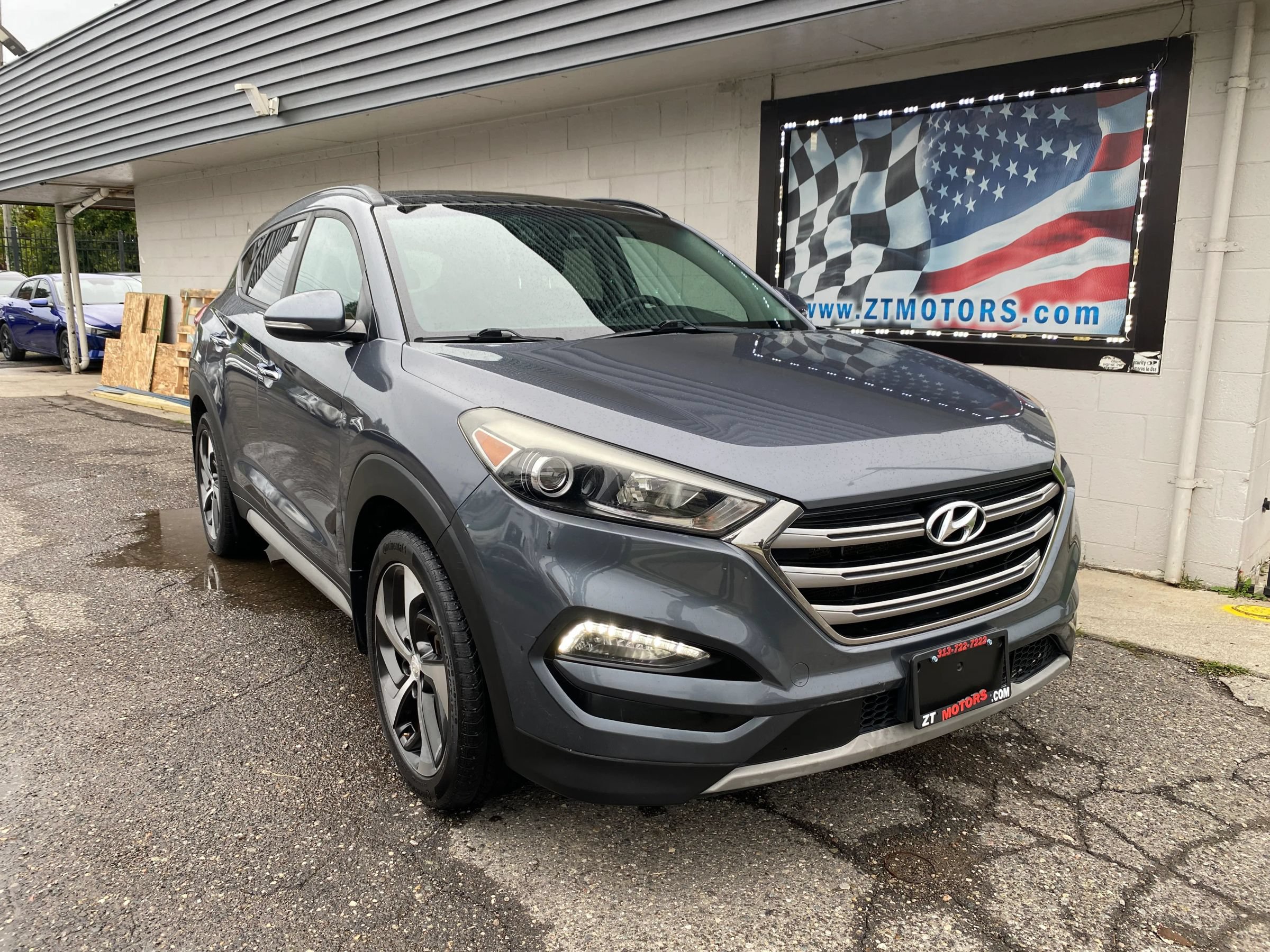 Used 2017 Hyundai Tucson Limited w/ Limited Ultimate Package 03