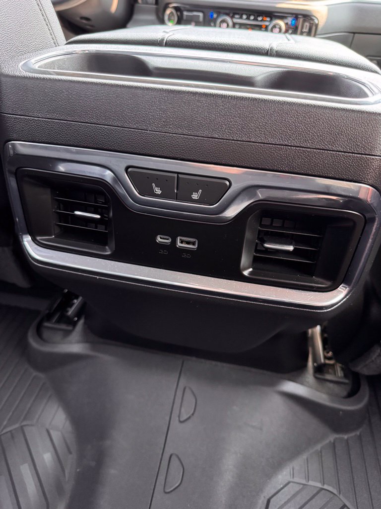Used 2023 Chevrolet Silverado 1500 LTZ AWD/4WD image 18