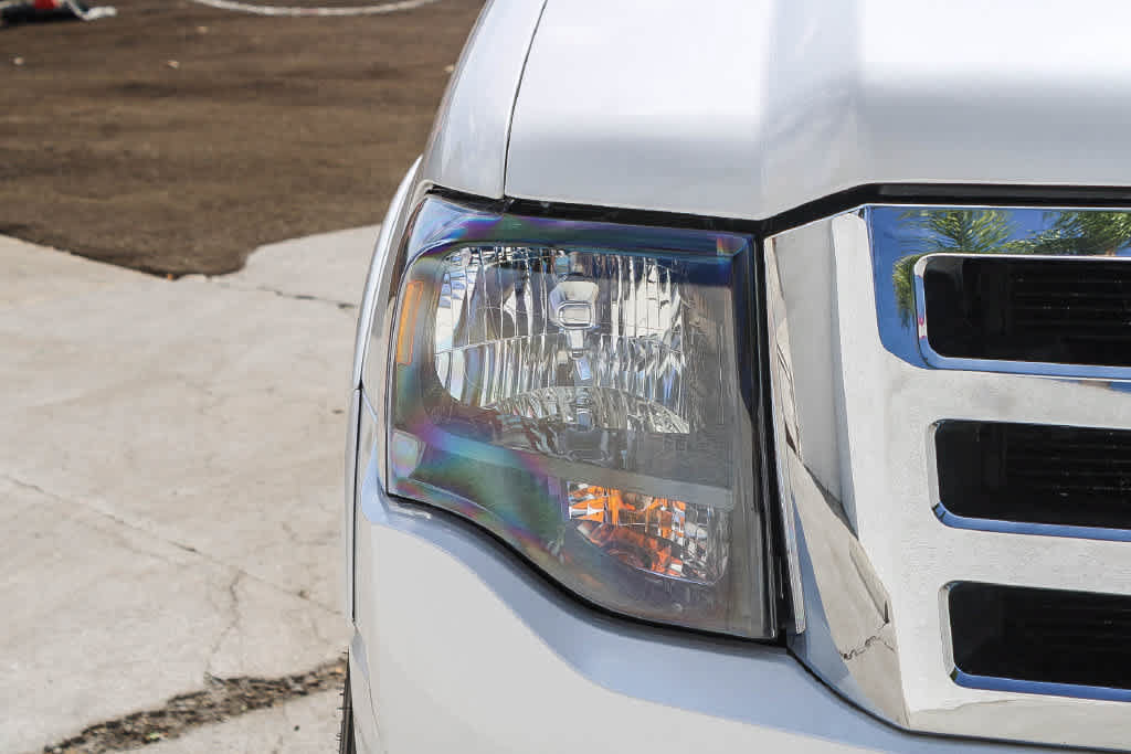 Used 2014 Ford Expedition Limited w/ Equipment Group 301A RWD image 10