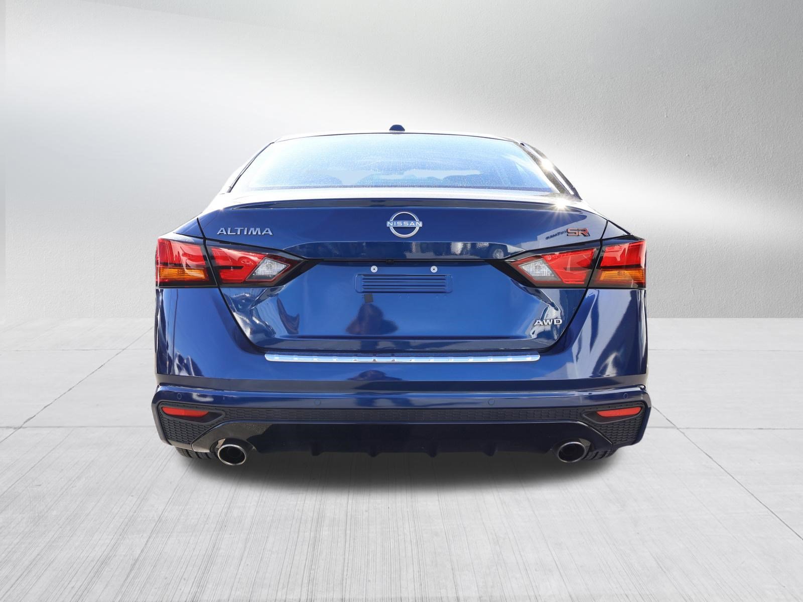 Used 2023 Nissan Altima 2.5 SR w/ SR Premium Package image 6