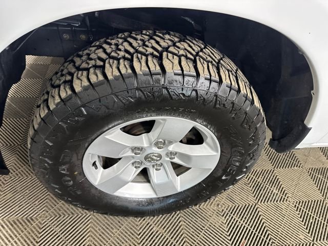 Used 2023 RAM 1500 Classic SLT w/ Protection Group image 10