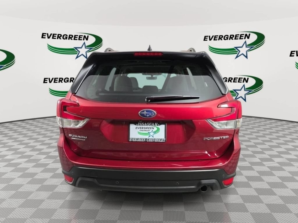 Used 2024 Subaru Forester Limited AWD/4WD image 4