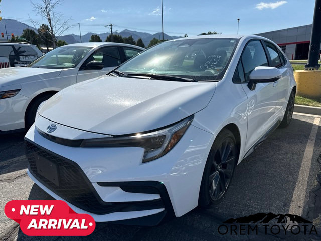 Used 2025 Toyota Corolla SE FWD image 9