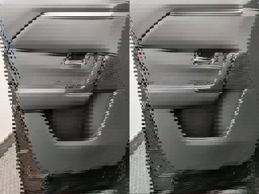 Used 2023 MAZDA CX-50 AWD 2.5 S w/ Select Package image 8