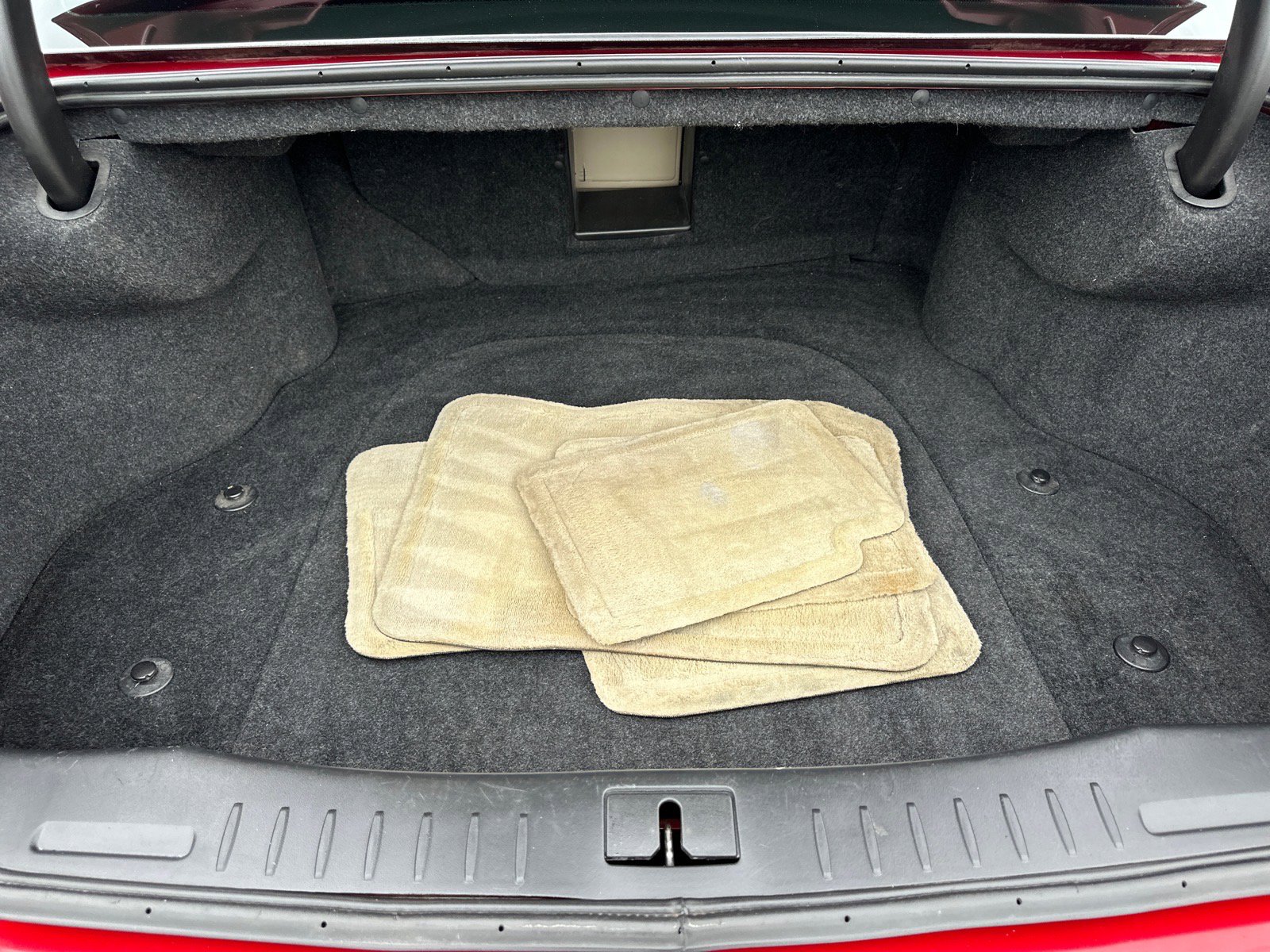 Used 2009 Cadillac DTS w/ Sun And Sound Package FWD image 12