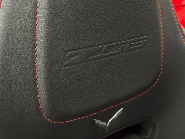 Used 2016 Chevrolet Corvette Z06 w/ 3LZ Preferred Equipment Group image 15