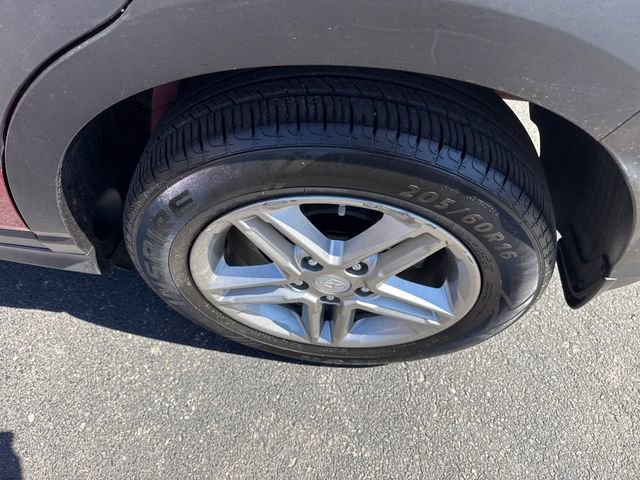 Used 2019 Hyundai Kona SE image 14