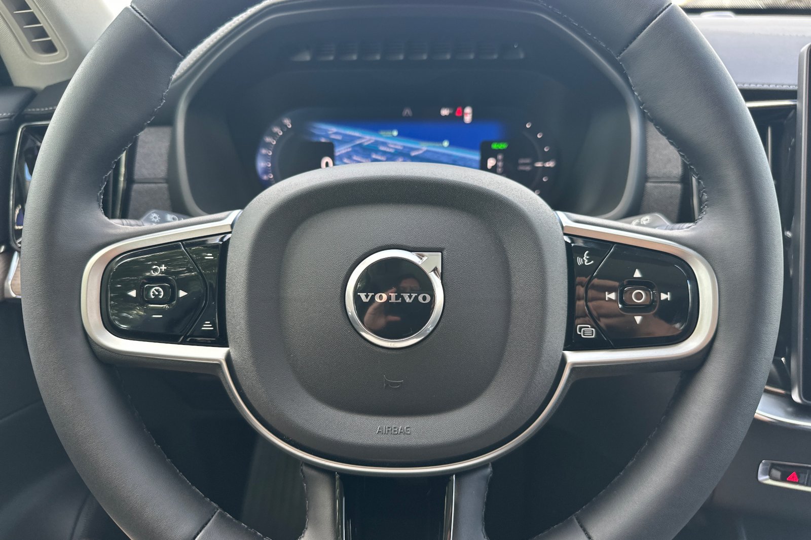 New 2026 Volvo XC90 T8 Plus w/ Protection Package AWD/4WD image 20