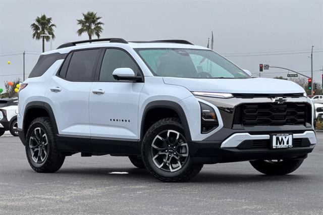 New 2026 Chevrolet Equinox ACTIV image 2