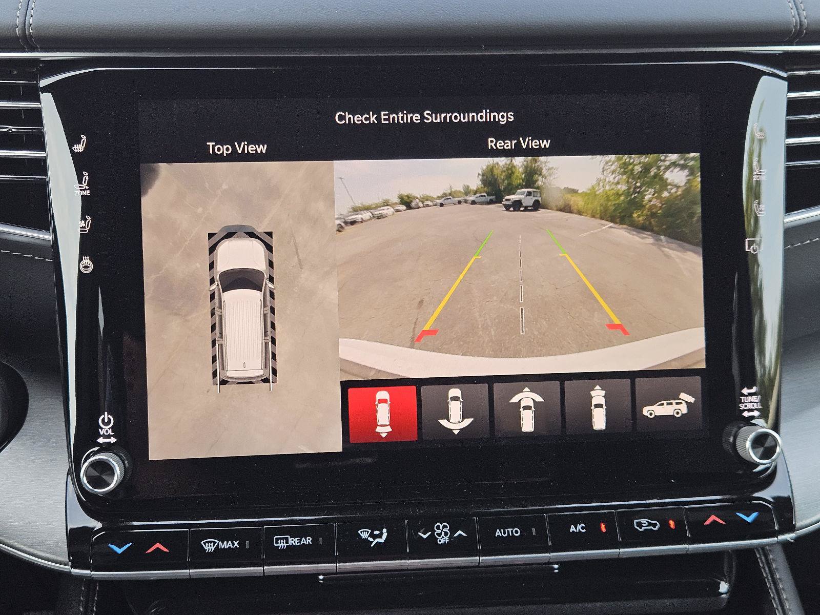 New 2026 Jeep Grand Wagoneer Limited AWD/4WD image 12