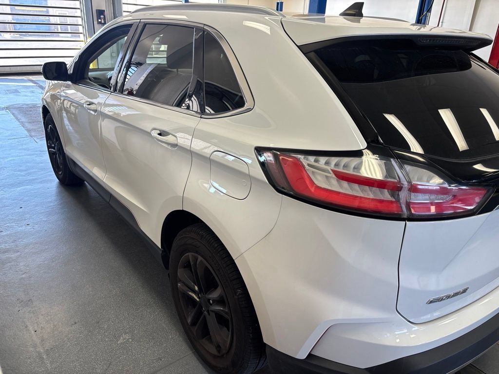 Used 2020 Ford Edge SEL w/ Convenience Package AWD/4WD image 7
