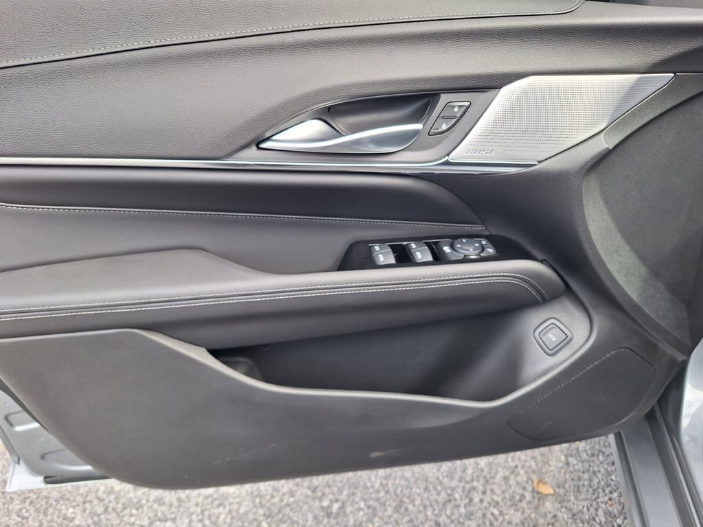 New 2026 Cadillac CT4 Luxury image 30