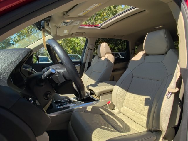 Used 2020 Acura MDX w/ Technology Package AWD/4WD image 22