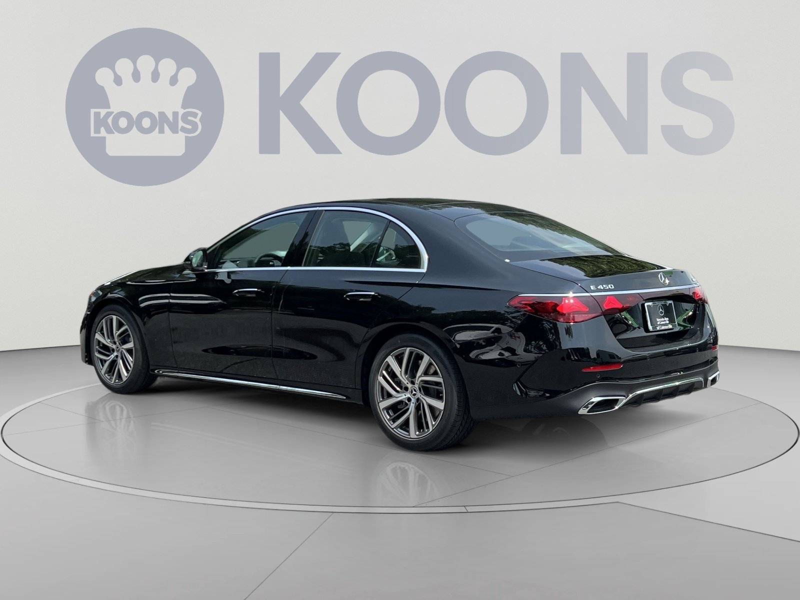 New 2026 Mercedes-Benz E 450 4MATIC Sedan image 8