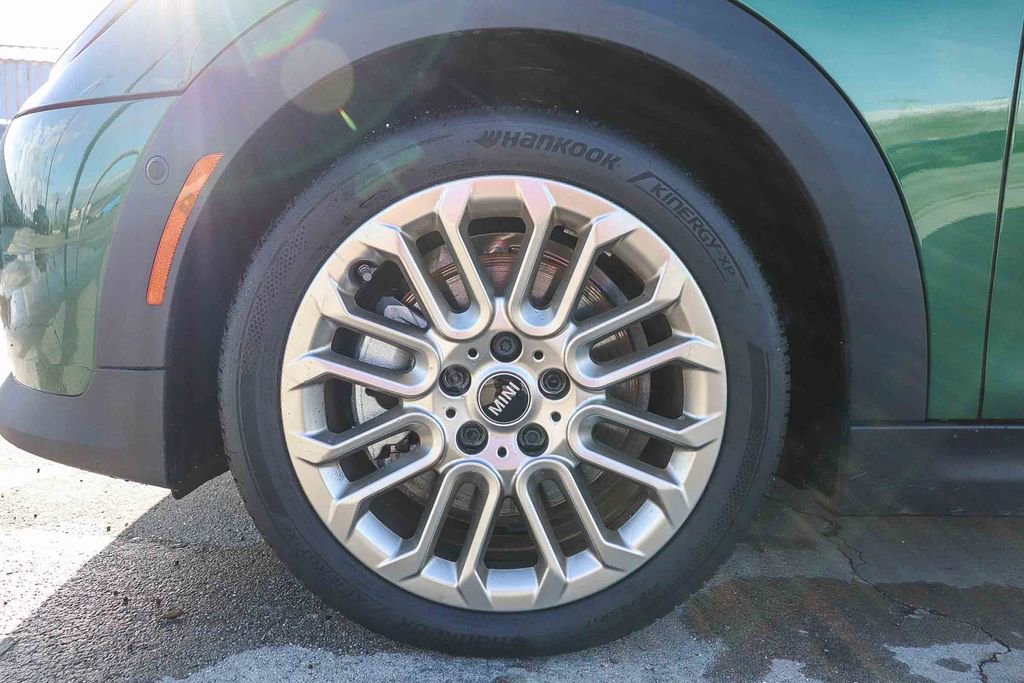 Used 2025 MINI Cooper S FWD image 14