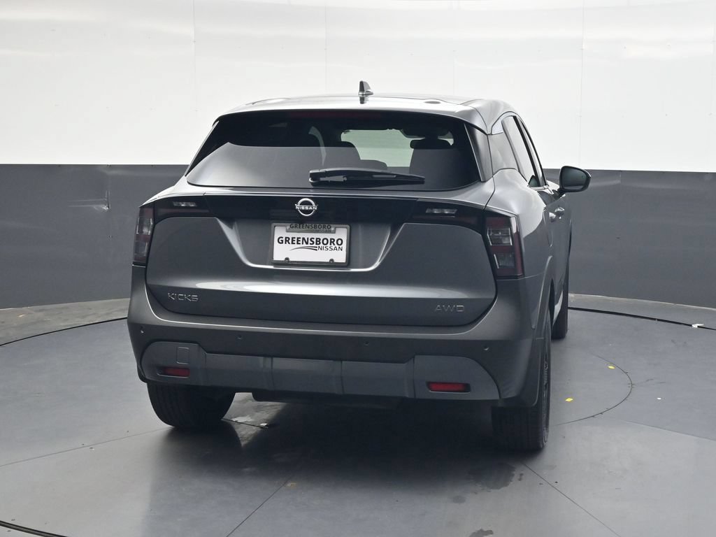 Certified 2025 Nissan Kicks SV AWD/4WD image 5
