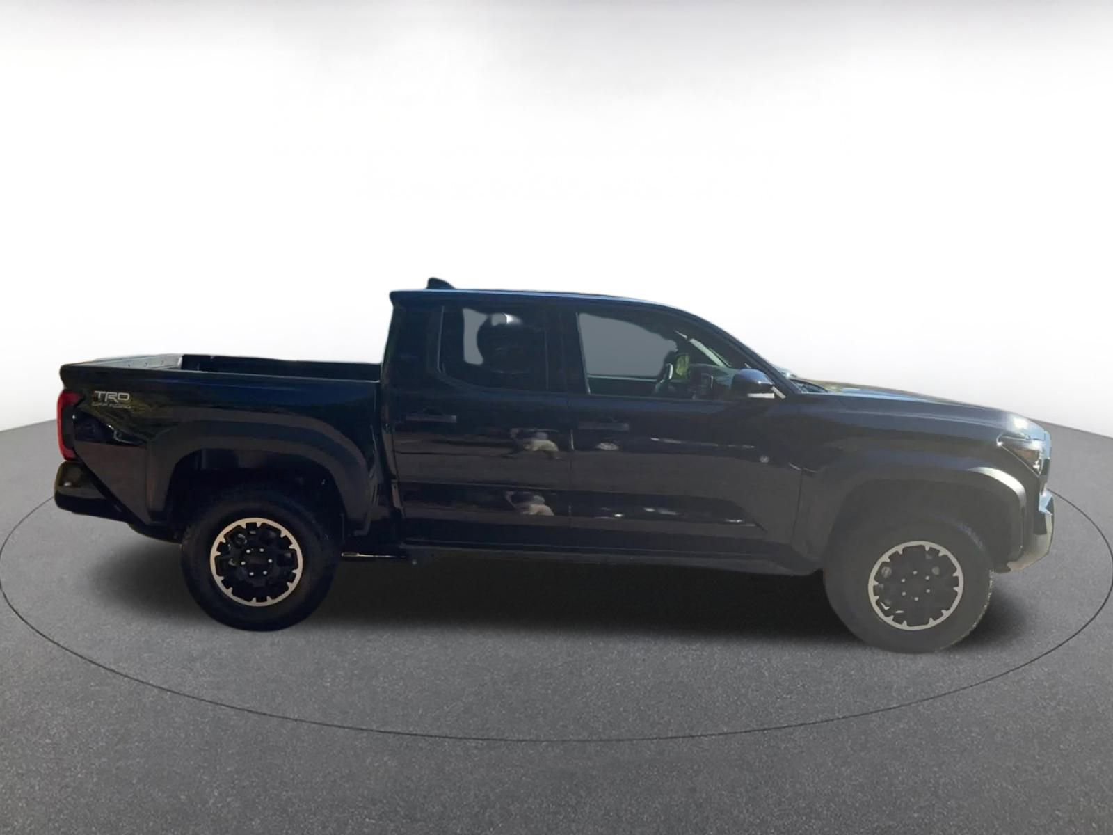 Used 2025 Toyota Tacoma TRD Off-Road image 16