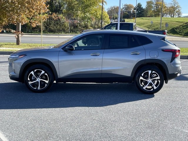 New 2026 Chevrolet Trax RS image 4