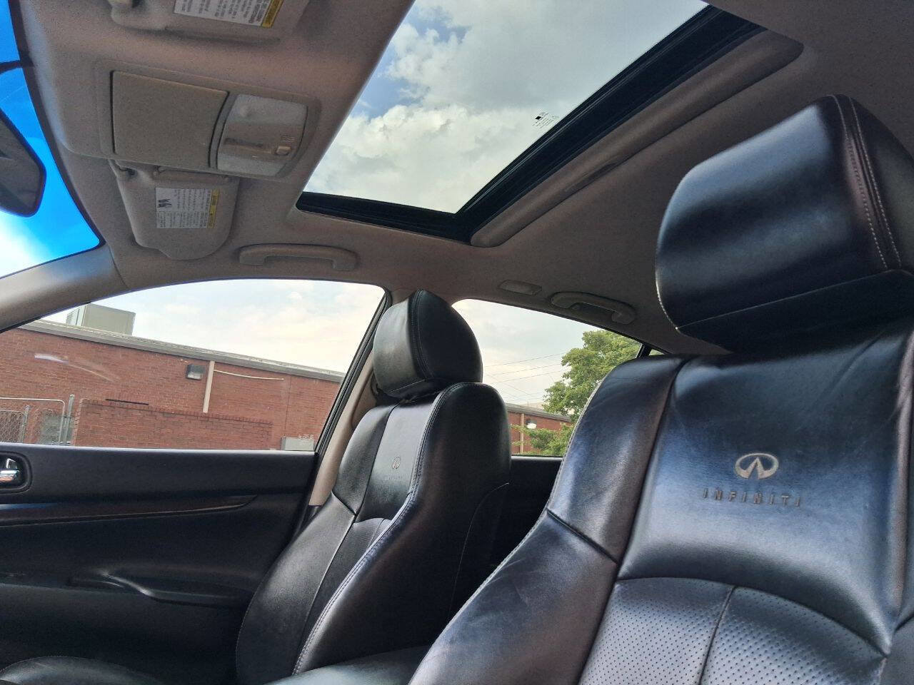 Used 2011 INFINITI G37 x Sedan w/ Premium Pkg AWD/4WD image 13