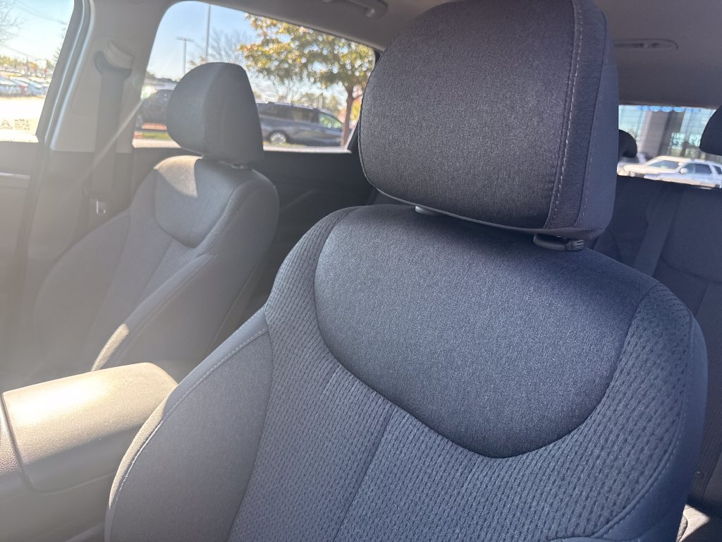Certified 2023 Hyundai Santa Fe SEL AWD/4WD image 12