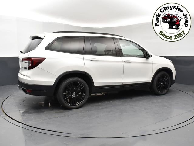 Used 2021 Honda Pilot Black Edition image 6