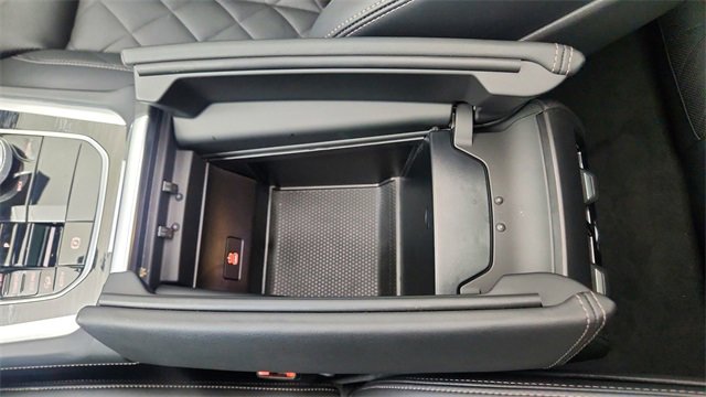 Used 2024 BMW X6 xDrive40i w/ Premium Package image 58