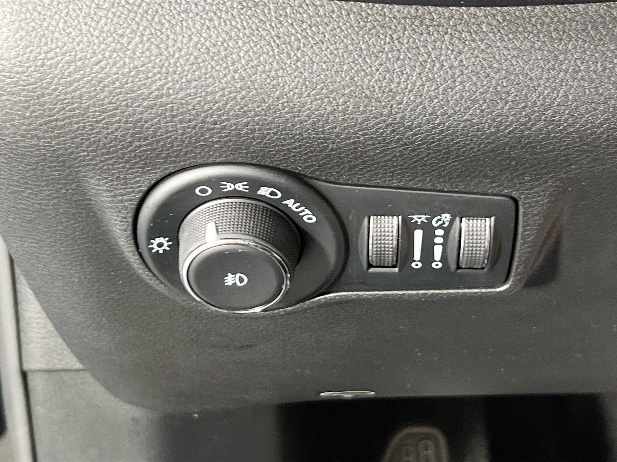 Used 2022 Jeep Compass Trailhawk w/ Trailhawk Elite Group image 10