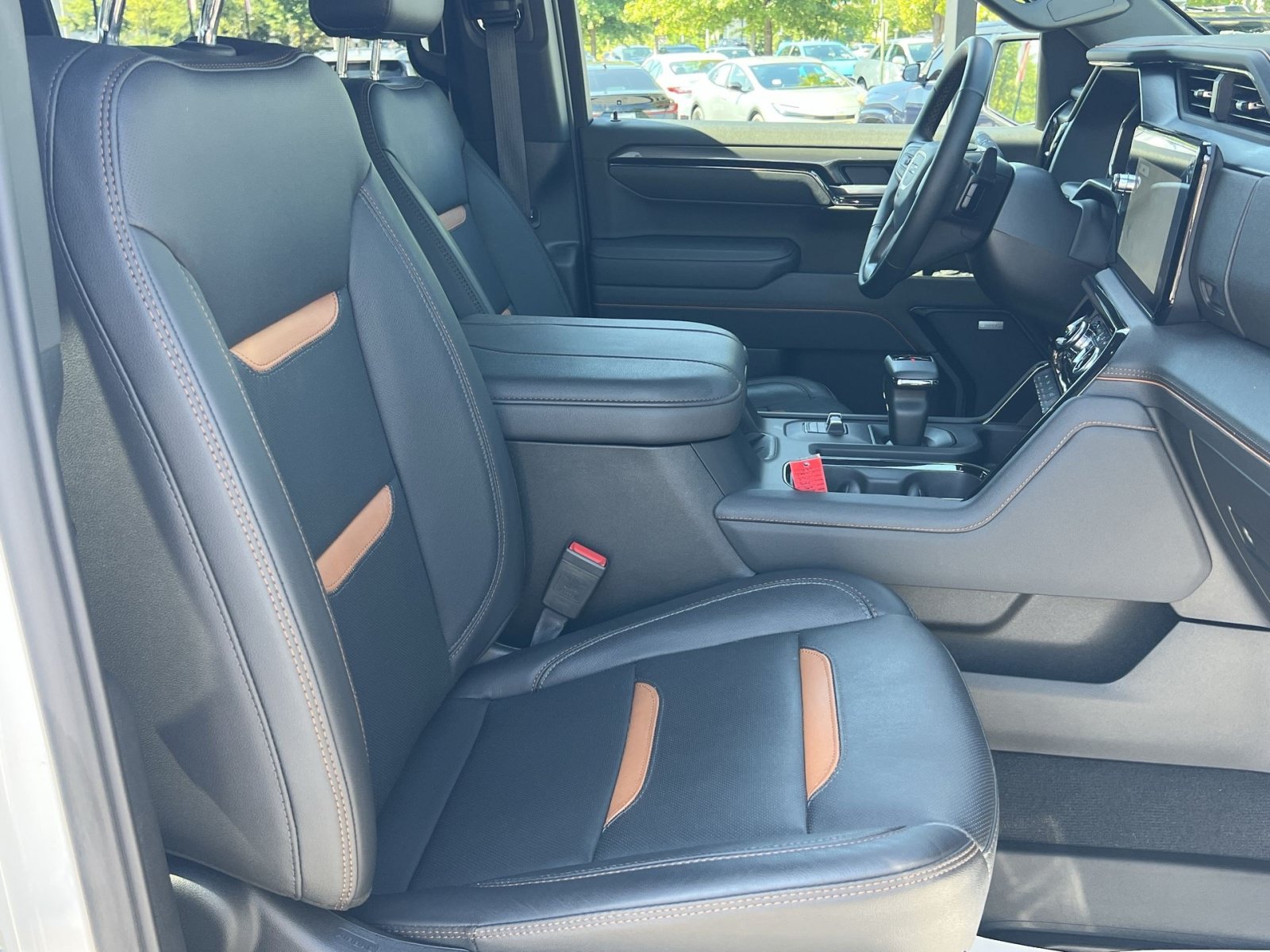 Used 2026 GMC Sierra 1500 AT4 w/ Technology Package AWD/4WD image 27