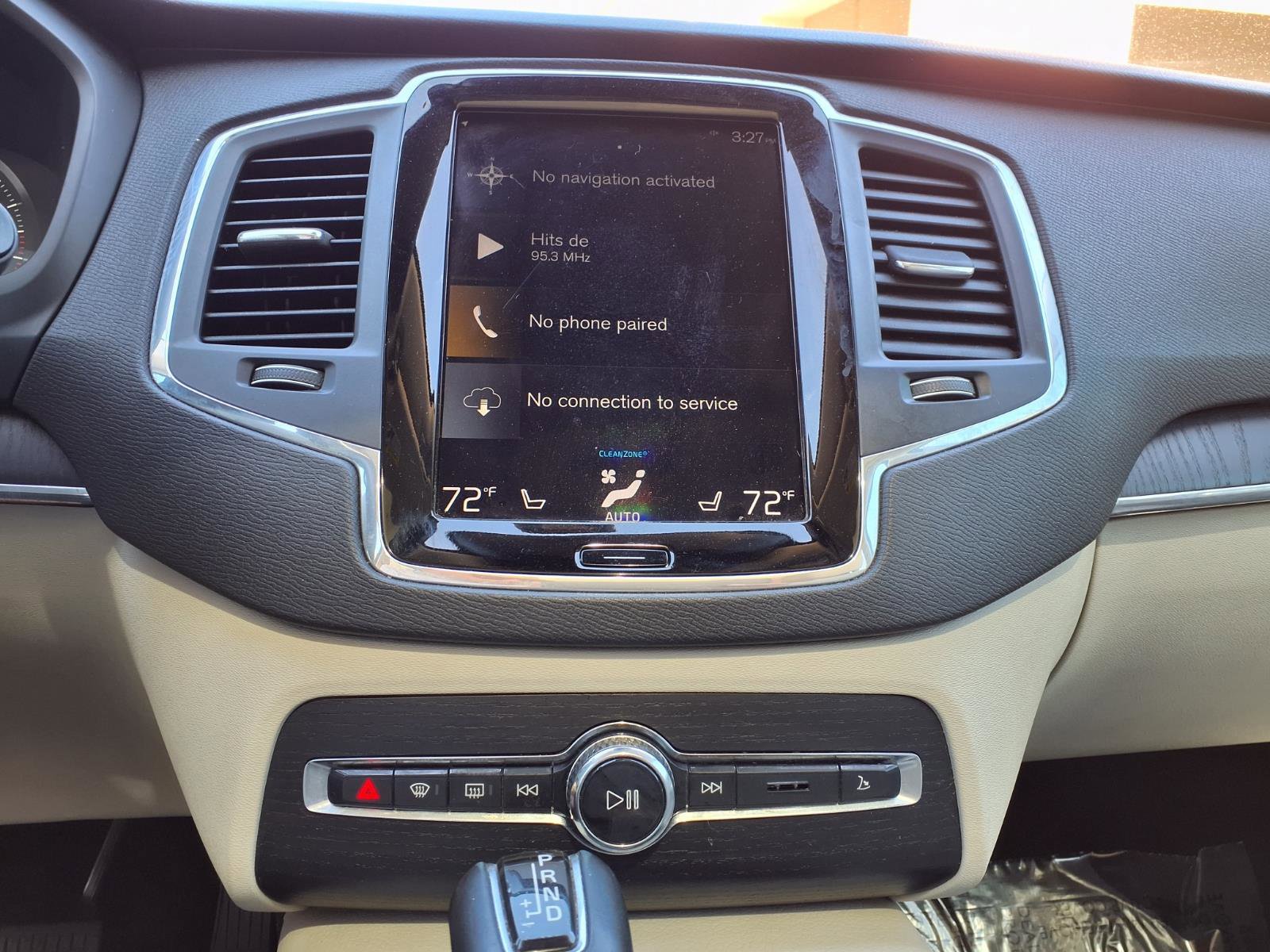 Used 2020 Volvo XC90 T5 Momentum w/ Protection Package Premier image 24