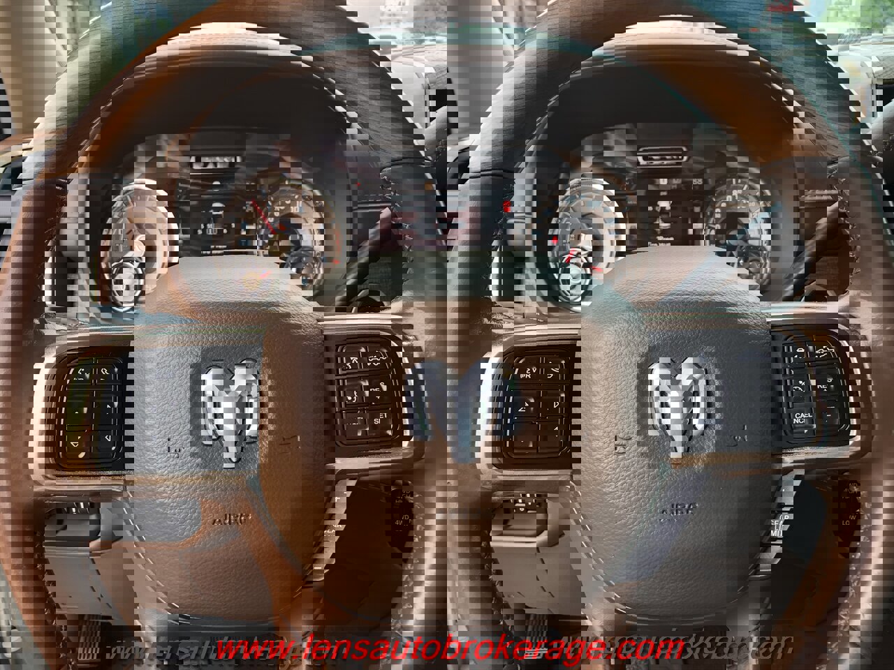 Used 2020 RAM 3500 Limited image 32