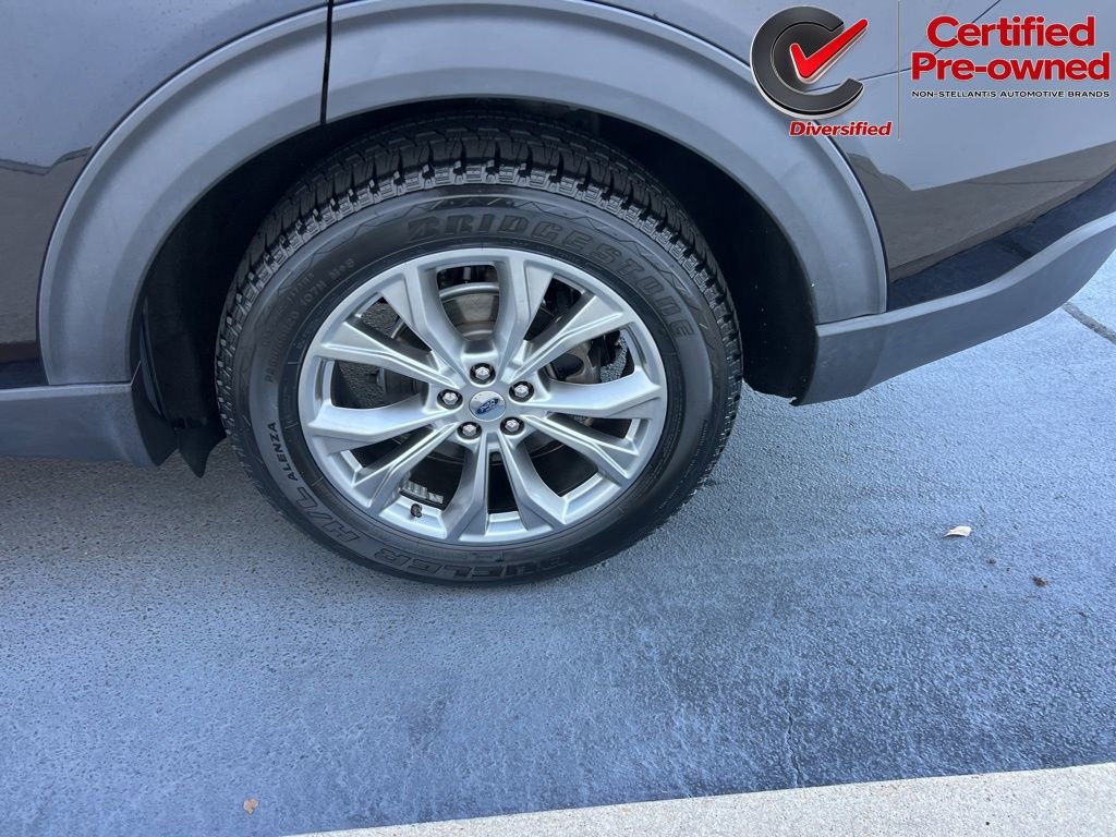 Used 2020 Ford Explorer XLT w/ Equipment Group 202A RWD image 17
