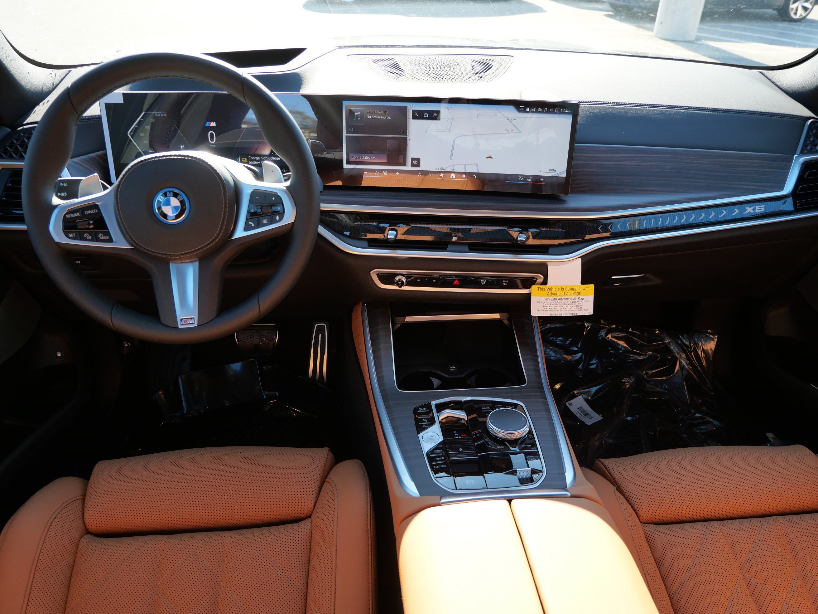 New 2026 BMW X5 xDrive50e w/ M Sport Package AWD/4WD image 7