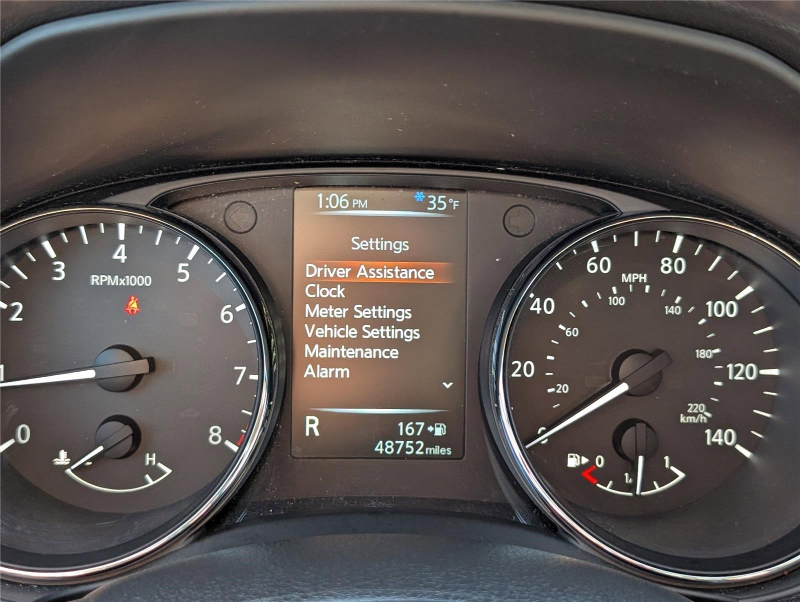 Used 2017 Nissan Rogue SL w/ SL Premium Package image 32