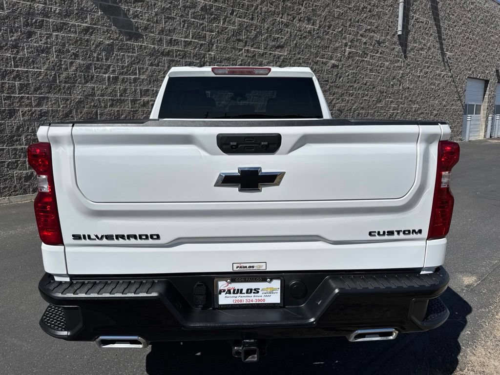 Used 2024 Chevrolet Silverado 1500 Custom Trail Boss w/ LPO, Dark Essentials Package AWD/4WD image 6