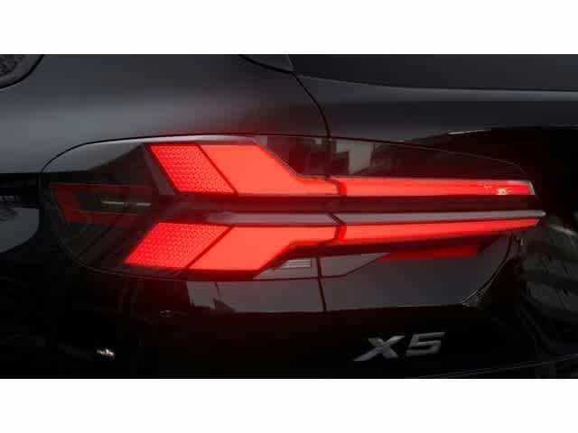 New 2026 BMW X5 xDrive50e AWD/4WD image 8