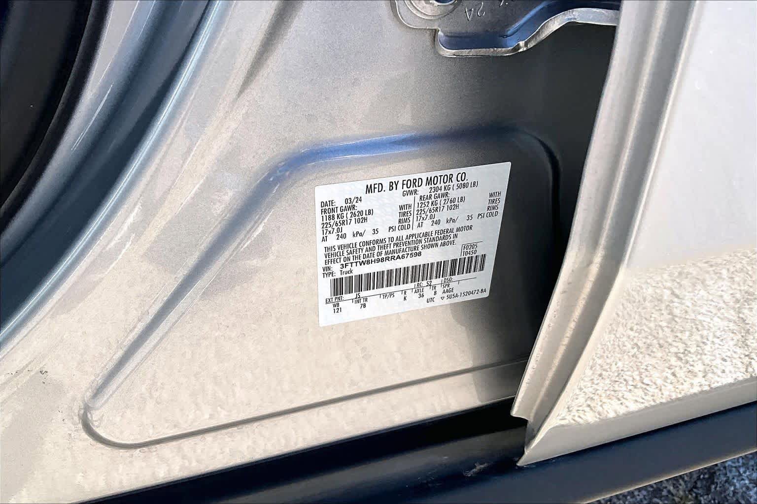 Certified 2024 Ford Maverick XLT image 33
