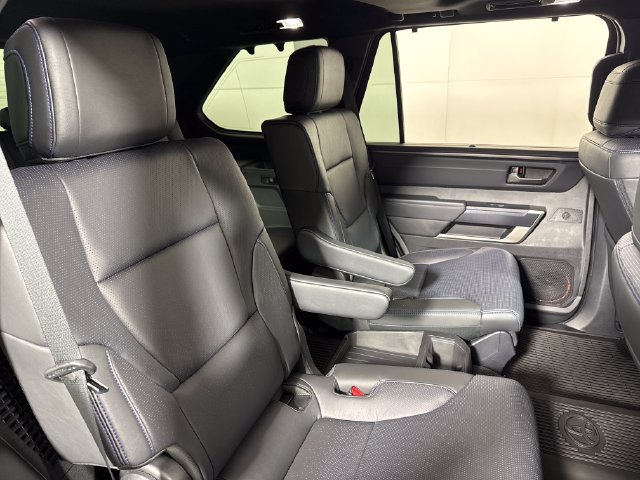 New 2026 Toyota Sequoia Platinum w/ TRD Off-Road Package AWD/4WD image 15