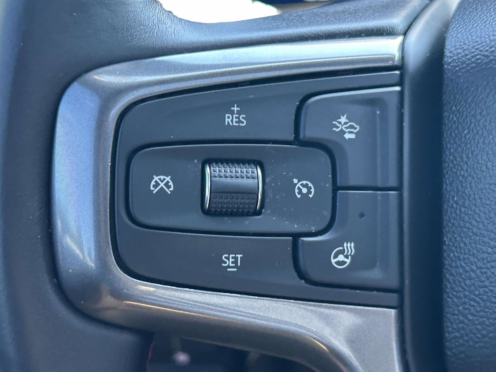 Used 2022 Chevrolet Tahoe RST w/ Sport Performance Package AWD/4WD image 24
