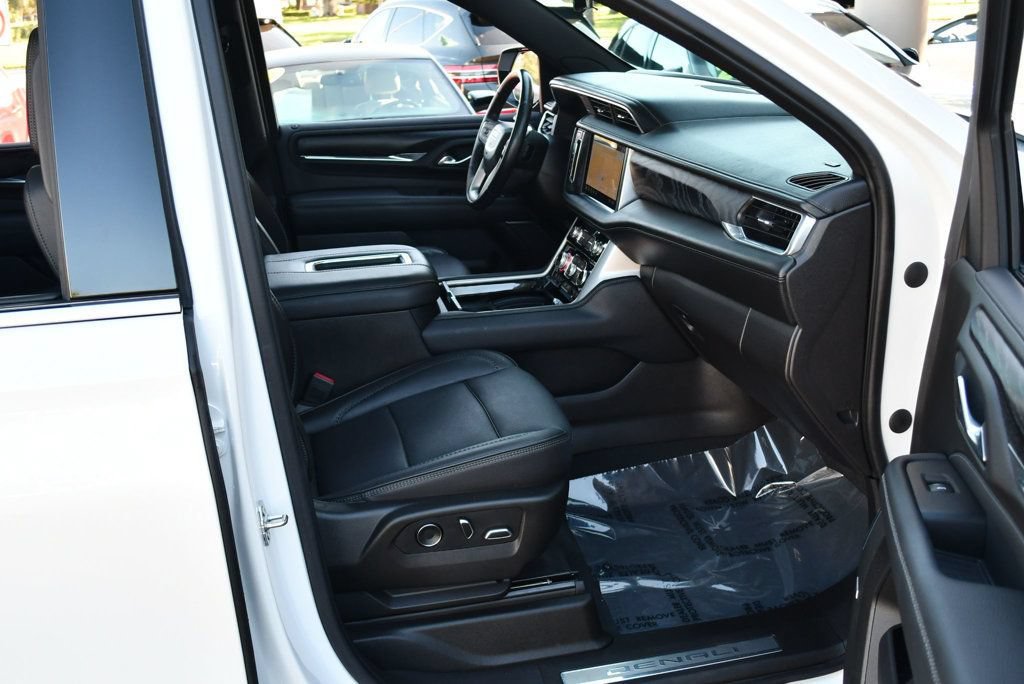 Used 2021 GMC Yukon Denali w/ Denali Premium Package RWD image 53