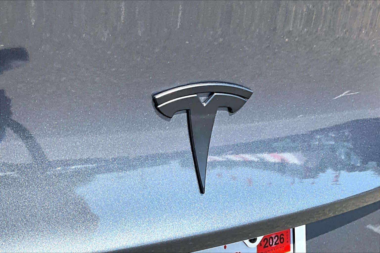 Used 2023 Tesla Model Y Long Range AWD/4WD image 30